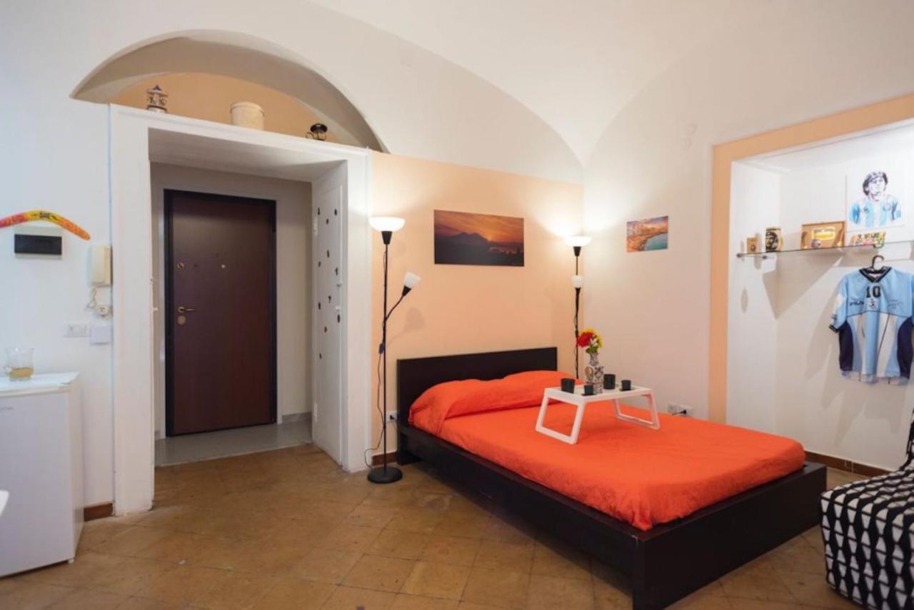 Napoli Centro Apartment A Balcony In The Heart Of Nápoles Exterior foto