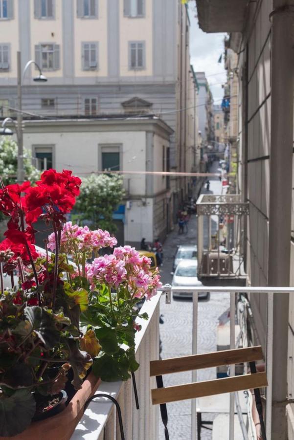 Napoli Centro Apartment A Balcony In The Heart Of Nápoles Exterior foto